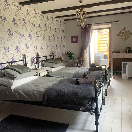 Bay Tree Corner Bed and Breakfast Saint-Bazile Esterno foto