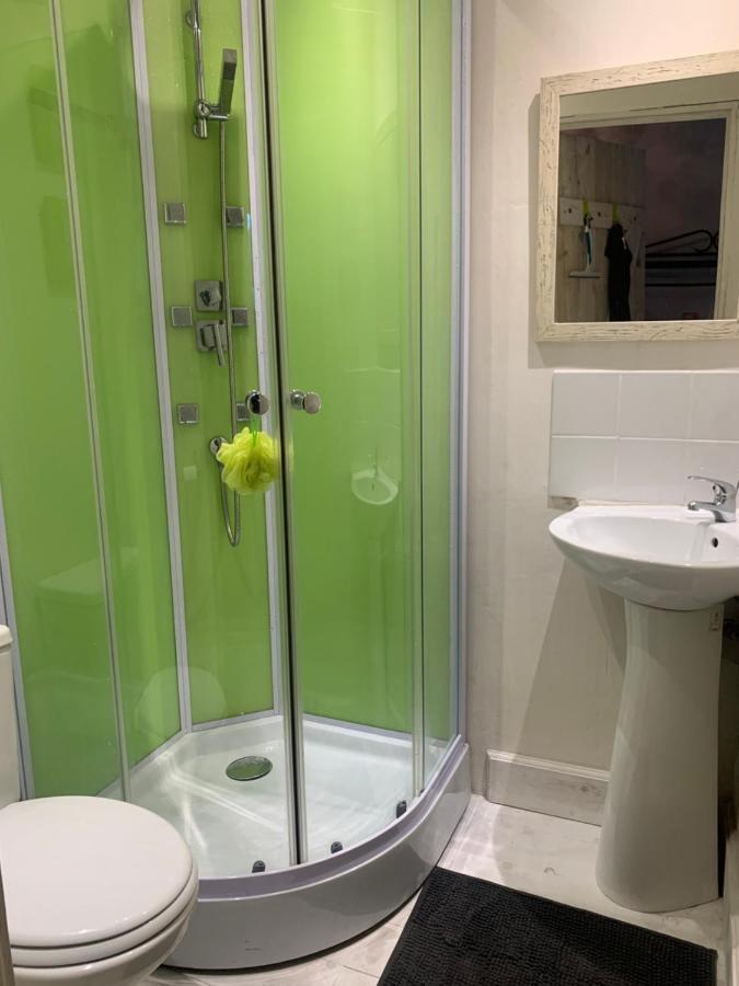 Bay Tree Corner Bed and Breakfast Saint-Bazile Esterno foto
